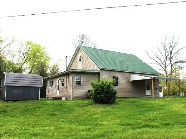 3752 Valley St, Catlettsburg, KY 41129