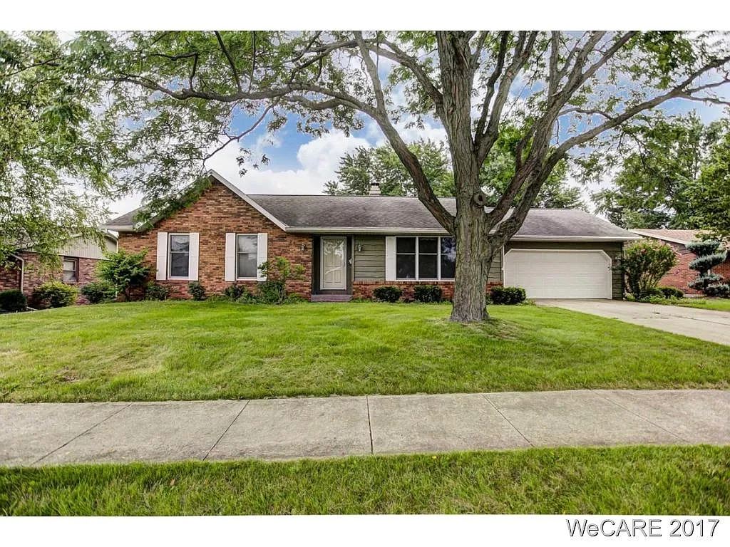 1700 Whitehall Dr photo 1