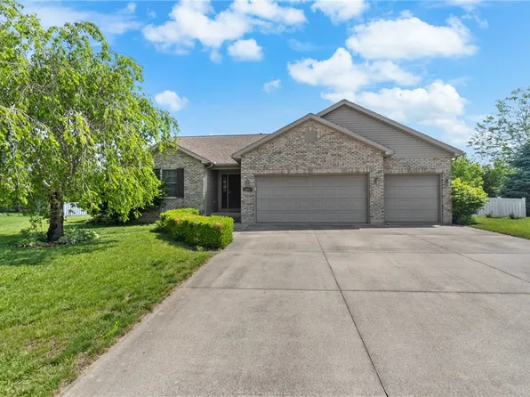665 King Richard Ct, Troy, OH 45373