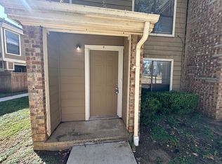 2119 Park Willow Ln APT B, Arlington, TX 76011