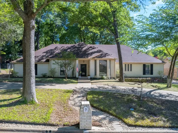 5 Nobhill Dr, Greenville, TX 75402
