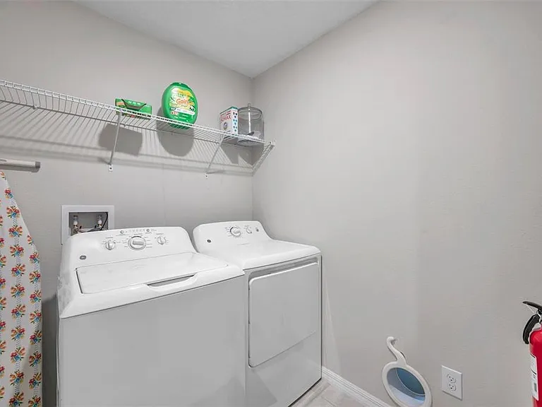 3737 Copperspring Blvd — Photo 55
