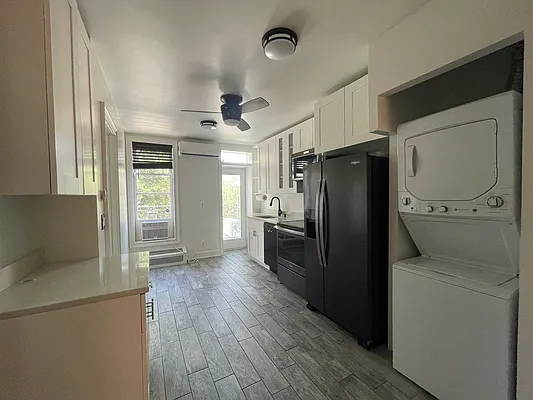 Rented by Limestone Realty Bklyn, LLC | media 20