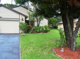 185 S Gull Dr, Daytona Beach, FL 32119