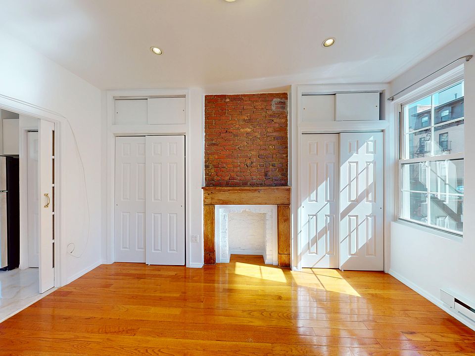 1st image of 214 Bedford Ave #1
