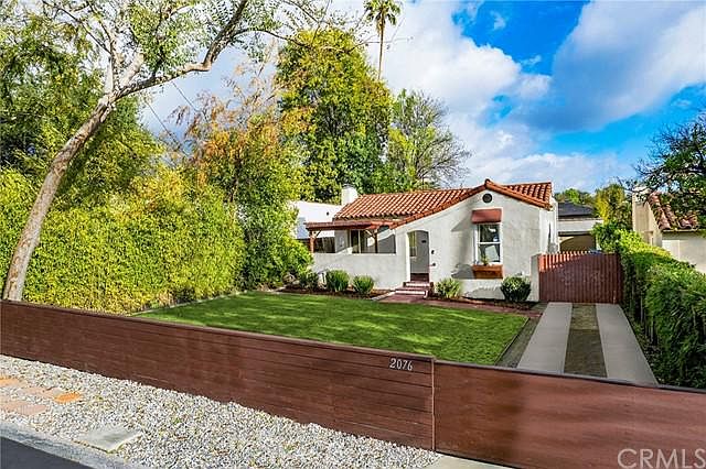1st image of 2076 El Molino Ave
