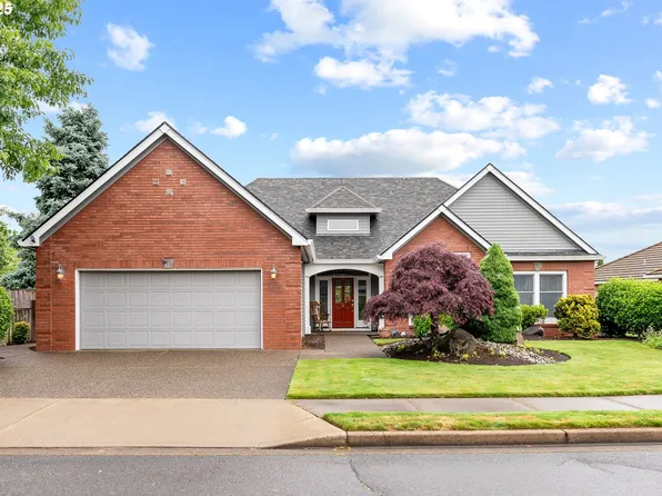 2303 Miller Farm Rd, Woodburn, OR 97071