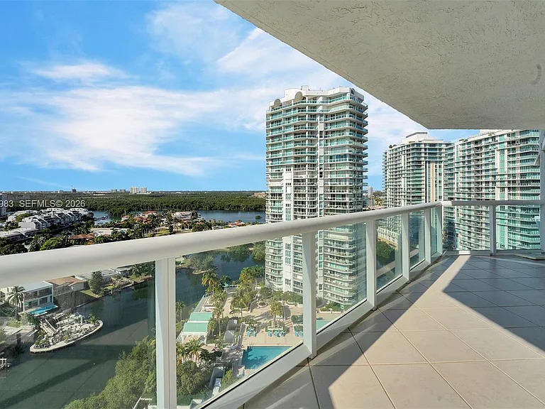 16400 Collins Ave #1944 — Photo 38