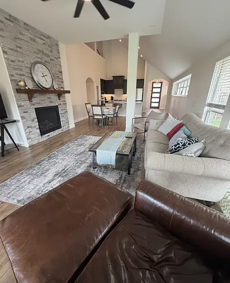 8809 Conroe Dr — Photo 29