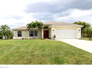 2801 NW 4th St, Cape Coral, FL 33993