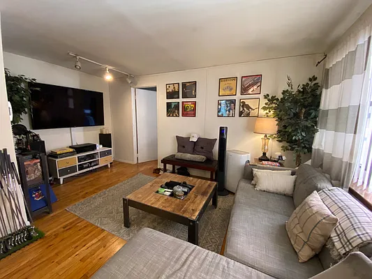 Rented by Guidance Realty Corp. | media 3