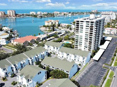 320 Island Way APT 301, Clearwater, FL, 33767