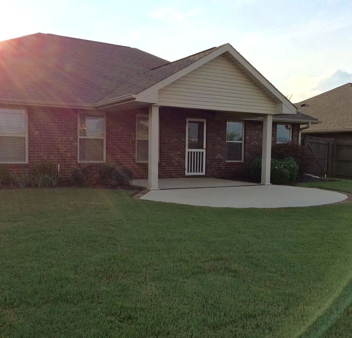 108 Grantham Circle — Photo 3
