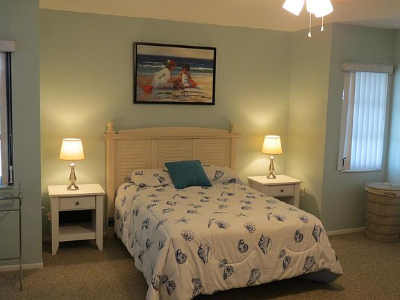 large bedroom with walkin clcoset