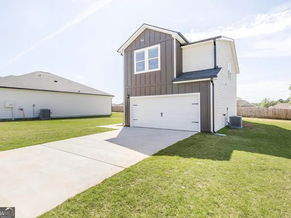 115 Bulloch Ct, Byron, GA 31008