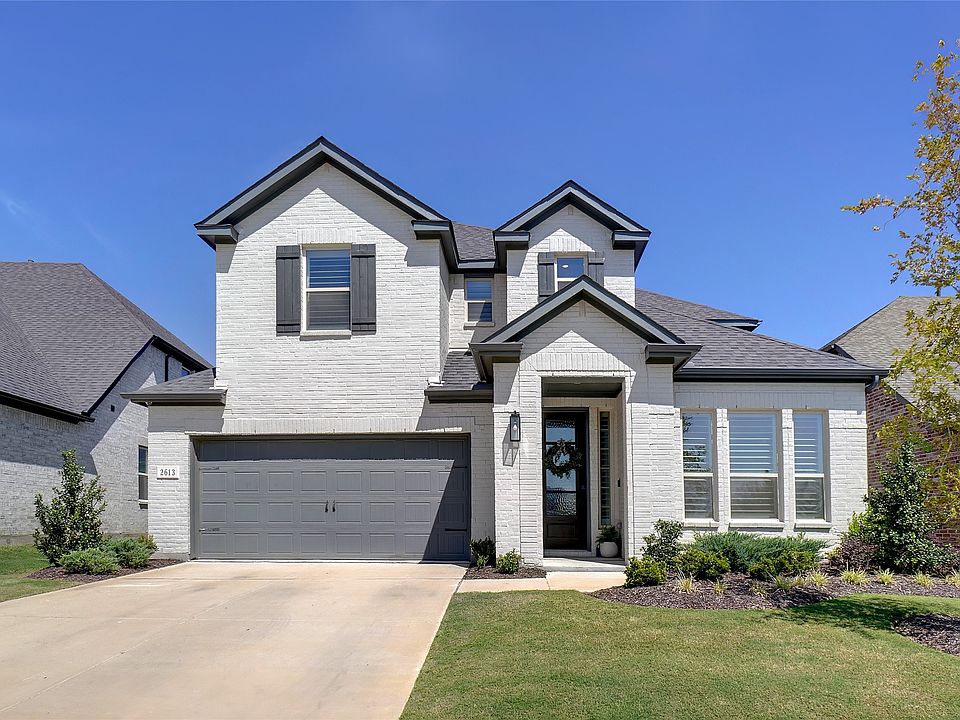 1st image of 2613 Basswood Dr