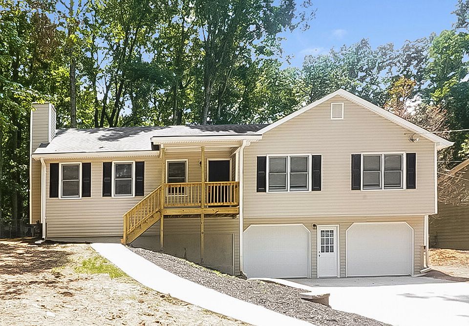 1st image of 551 Gregory Manor Dr SW