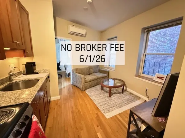 23 Charter St #4, Boston, MA 02113