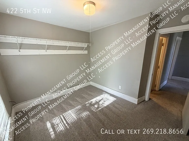 422 5th St NW — Photo 21