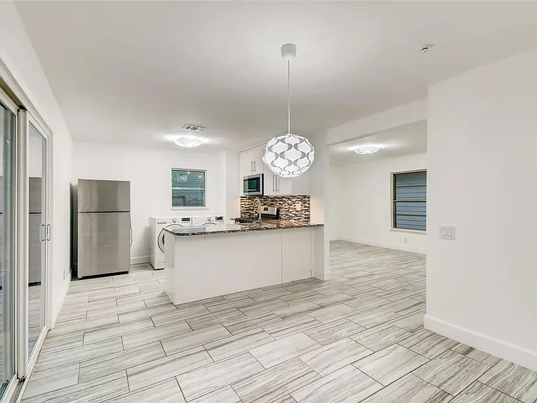 4813 Blueberry Trl — Photo 10