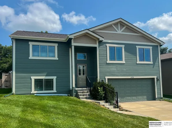 14226 Potter Pkwy, Omaha, NE 68142