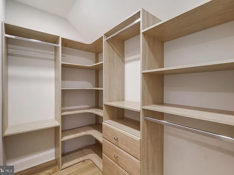 12301 Espalier Pl — Photo 24