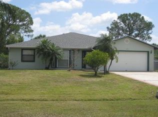 1143 SW Ithaca St, Port Saint Lucie, FL 34983