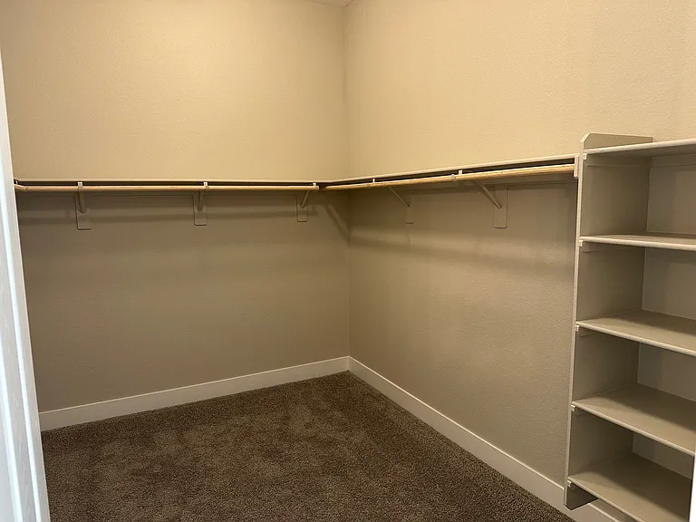 Walk in Closet