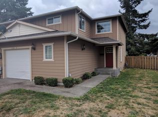 1102 4th Ave SE #B, Puyallup, WA 98372