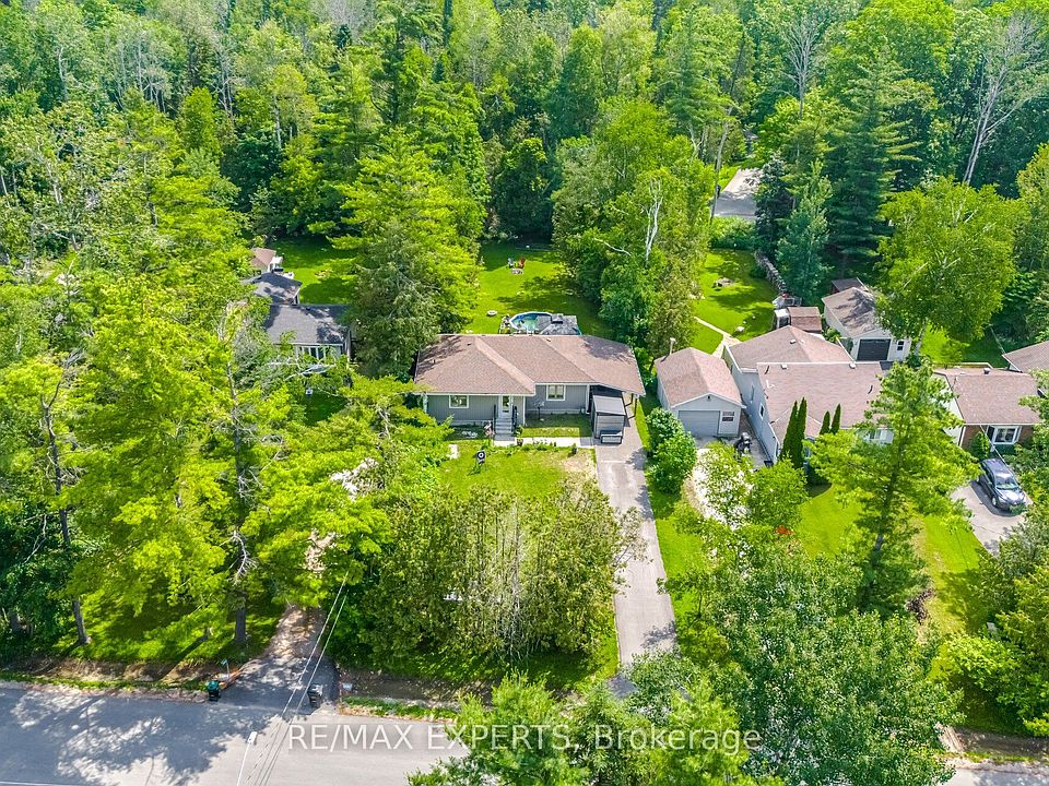 1st image of 3211 Cove Ave