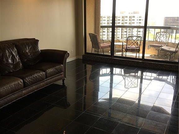 4th image of 3030 McKinney Ave APT 1704