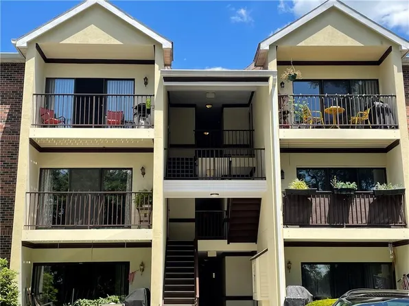 21 Huntington Circle #21, Peekskill, NY 10566