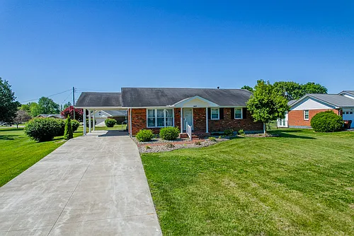 143 Hamilton Acres St Photo 1