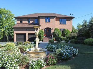 208 Passaic Ave, Roseland, NJ 07068