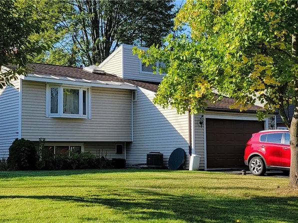508 Melrose Dr, North Syracuse, NY 13212