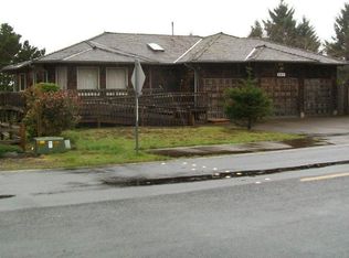 665 SW Range Dr, Waldport, OR 97394