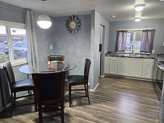 5th image of 1421 S Cedar St #8
