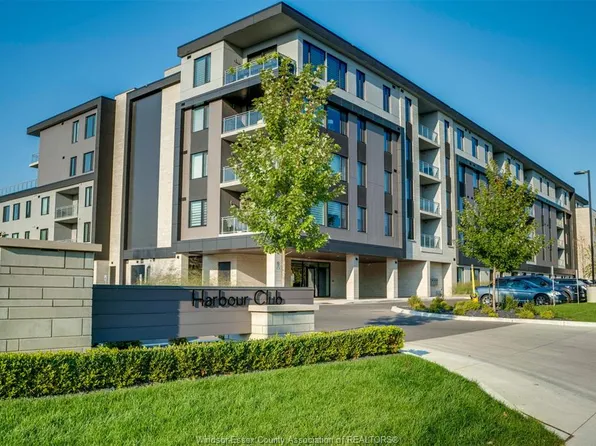14400 Tecumseh Rd E #202, Tecumseh, ON N8N 0E9