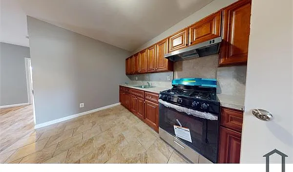 132 Hendricks Ave #2 — Photo 4