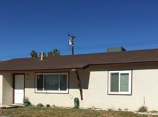 260 Val Verde Dr, Hemet, CA 92543