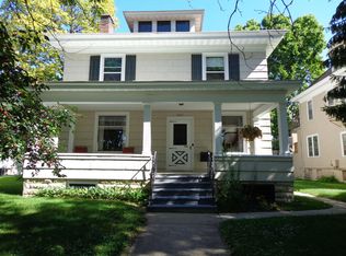1327 Main St, La Crosse, WI 54601