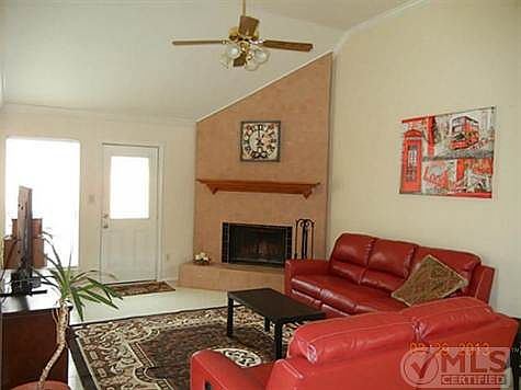 5th image of 2830 Kingswood Dr