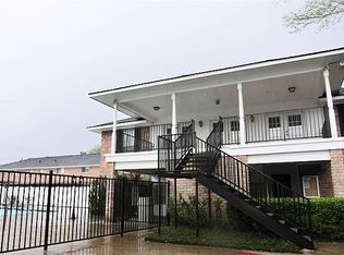 14333 Memorial Dr APT 11, Houston, TX 77079
