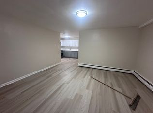 17 Newton Pl #4, Irvington, NJ 07111