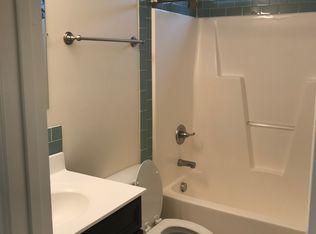 145 Louie Ln, Jacksonville, NC 28540