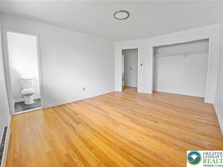 1471 2nd St — Photo 11