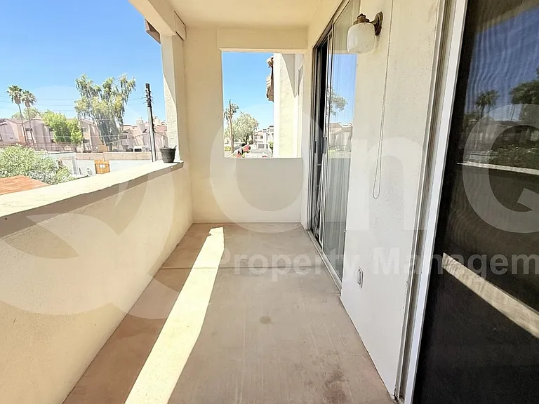 2992 N Miller Rd #215B — Photo 11