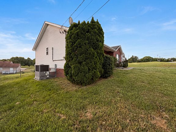 3rd image of 1305 Jared Ray Dr