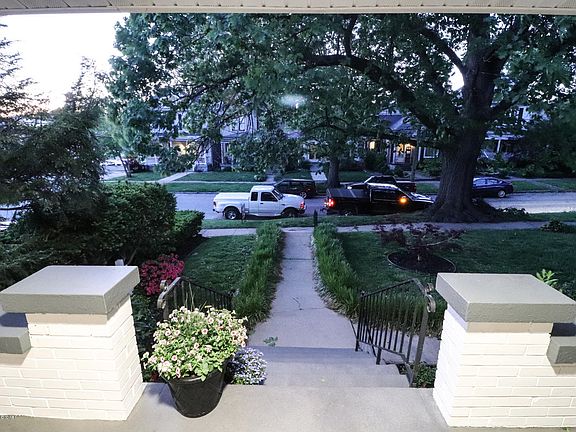 5th image of 2010 Sherwood Ave