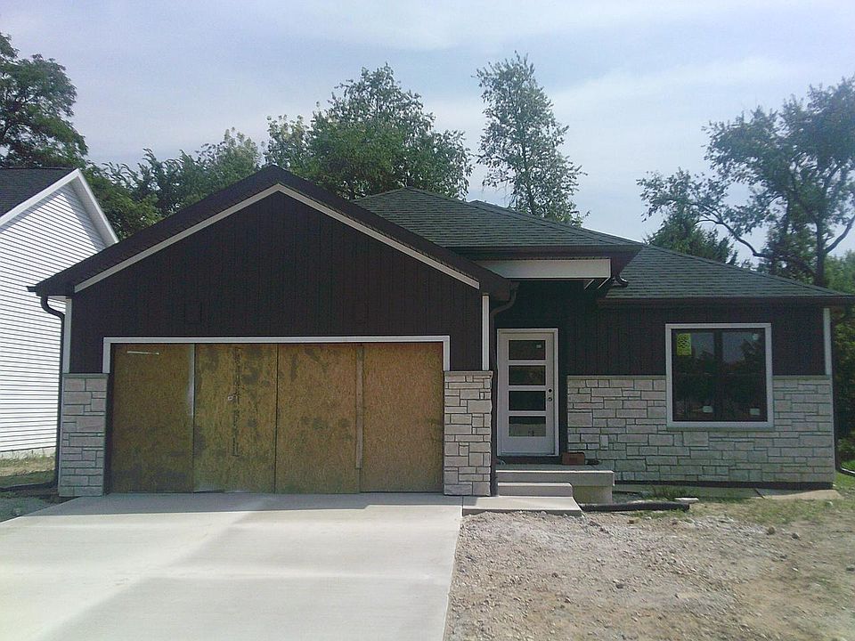 1st image of 314 Evan DRIVE